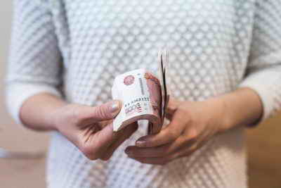 Ежедневно кузбассовцы тратят в магазинах и на рынках 924 миллиона